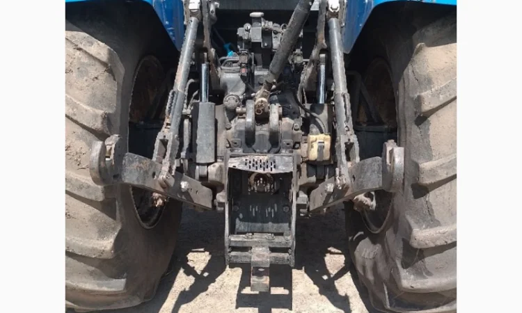 Трактор New Holland Т7060 - фото № 4