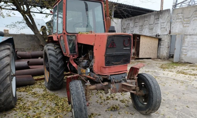 Трактор ЮМЗ 6 (бр1) - фото № 1