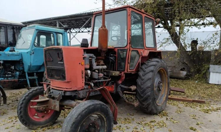 Трактор ЮМЗ 6 (бр1) - фото № 2