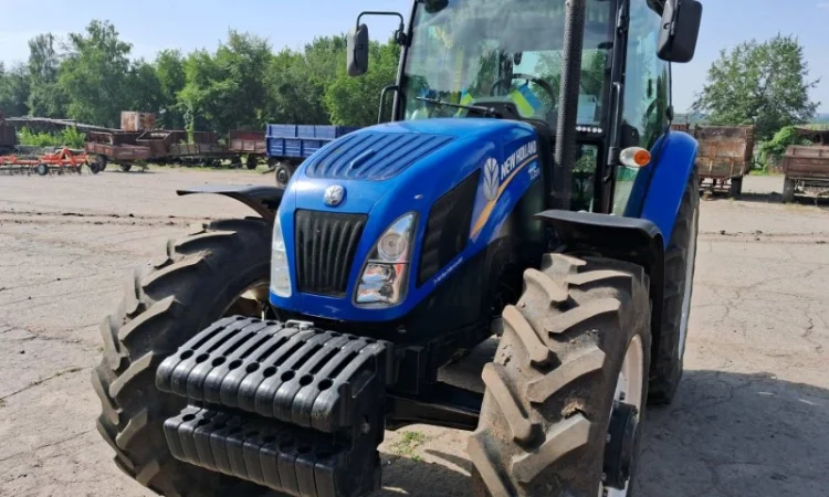 Трактор New Holland TD 5.110 - фото № 1