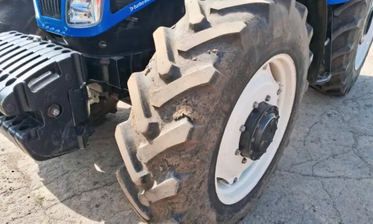Трактор New Holland TD 5.110 - фото № 15