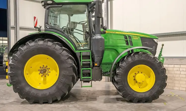 Трактор John Deere 6230R - фото № 2