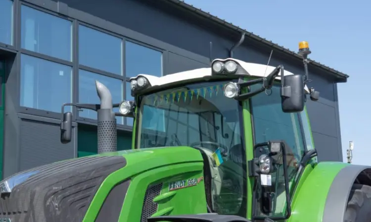 Трактор Fendt 936 Vario S4 - фото № 5
