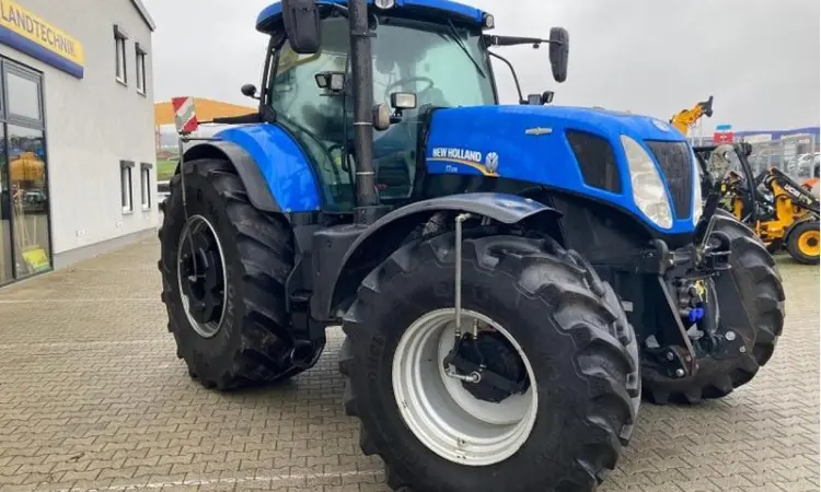 Трактор New Holland T7.270 - фото № 1