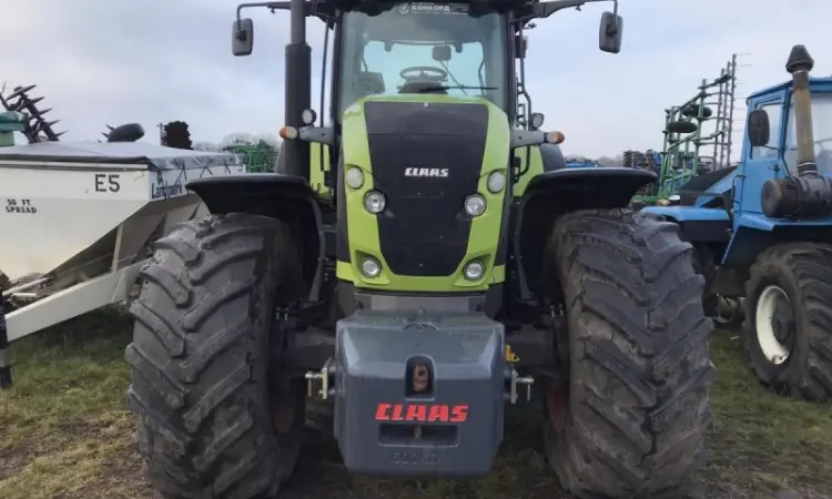 Трактор Claas Axion 930 - фото № 2