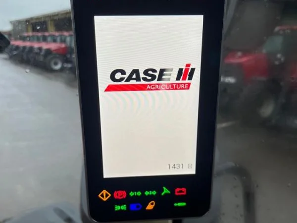 CASE IH Magnum 340 AFS Connect 2021 р - фото № 9