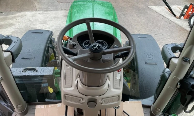 John Deere 6195R Premium 2018 р - фото № 5