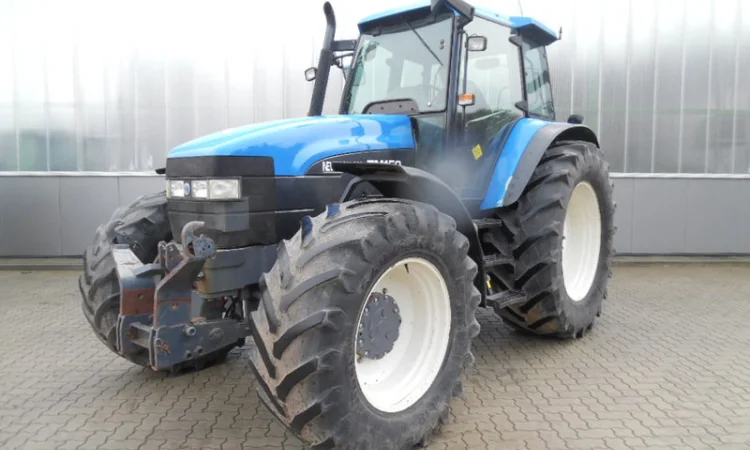 Трактор New Holland TM 150 2001 года - фото № 1