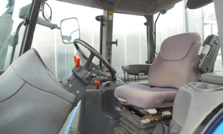 Трактор New Holland TM 150 2001 года - фото № 6