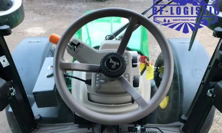 Трактор John Deere 5125R 2019 года - фото № 4
