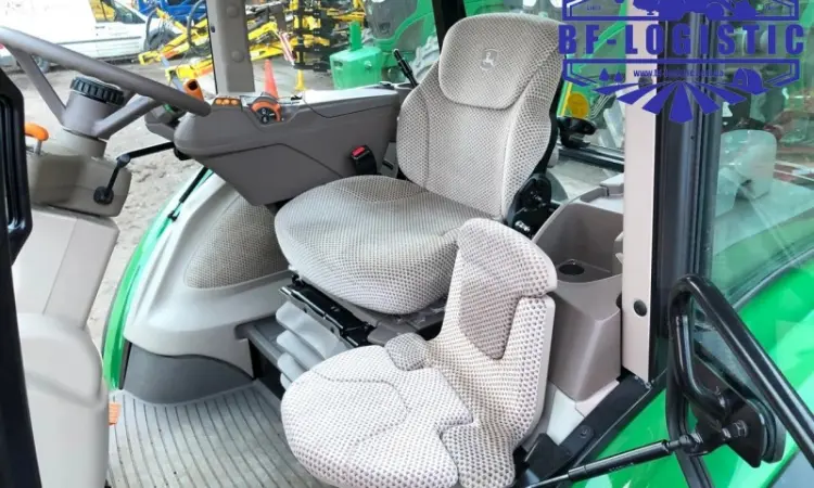 Трактор John Deere 5125R 2019 года - фото № 8