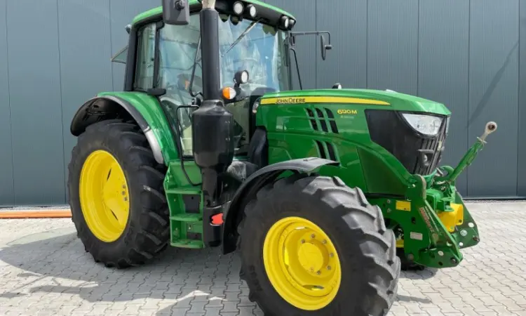 John Deere 6120M 2017 р - фото № 1