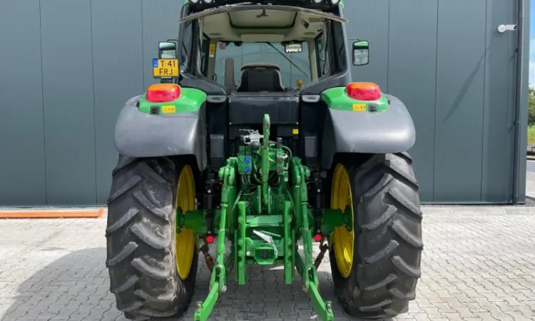 John Deere 6120M 2017 р - фото № 9