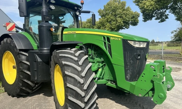 John Deere 8400R Ultimate Edition 2018 р - фото № 1
