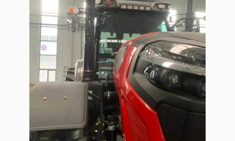 Трактор колісний RAGNAR R200 (200 к.с.) - фото № 2