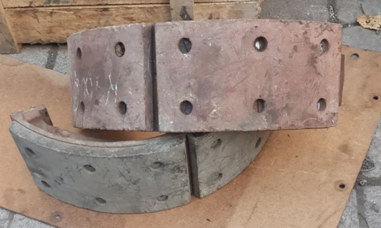 Колодки тормозные К-700 - фото № 1