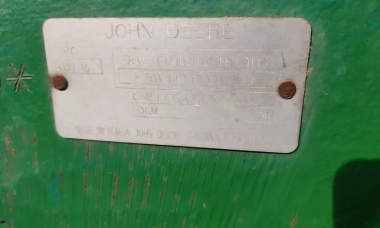 Трактор John Deere 8400 - фото № 3