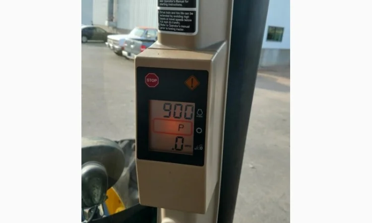 7000 м.ч. 2005 г трактор John Deere 8520 (335 л.с.) из США б/у купить - фото № 6