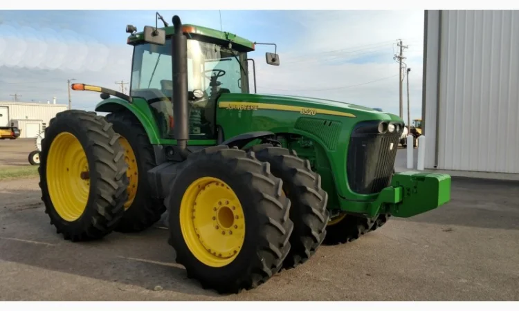 7000 м.ч. 2005 г трактор John Deere 8520 (335 л.с.) из США б/у купить - фото № 17
