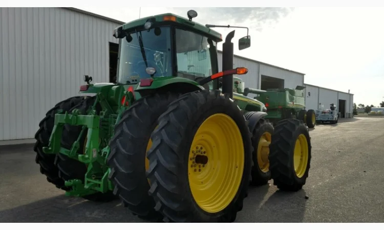 7000 м.ч. 2005 г трактор John Deere 8520 (335 л.с.) из США б/у купить - фото № 12