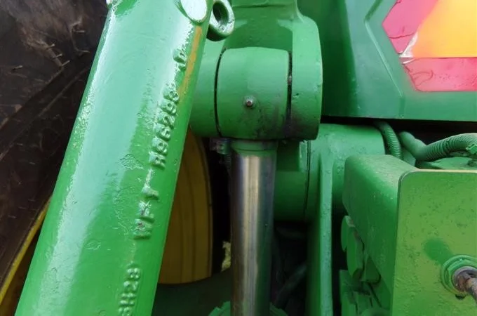 5039 м.ч. трактор из США - John Deere 8200 (180-200 л.с.) - фото № 8