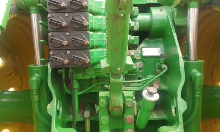 7175 м.ч. Американский трактор Джон Дир John Deere 8300 - фото № 5