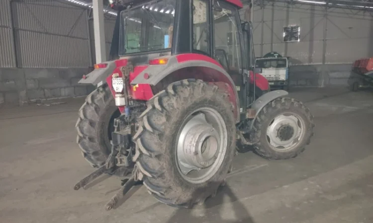 Трактор YTO X804 - фото № 1