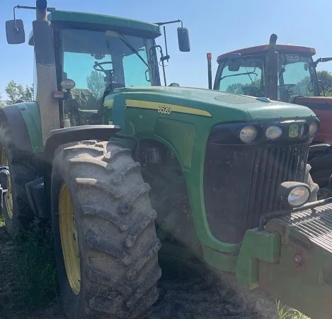 Трактор John Deere 8520 - фото № 1