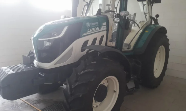 Трактор ARBOS 5100 - фото № 4