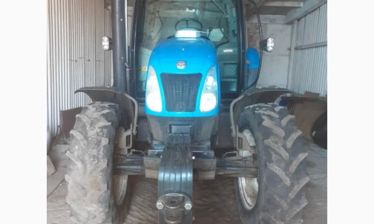 Продам трактор - фото № 1