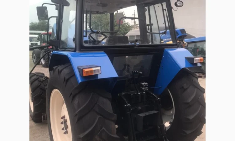 New Holland TL 5060 2008 - фото № 5