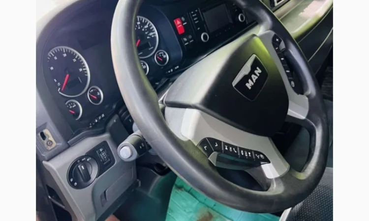 Сідельний тягач MAN TGX 26.440 Свіжий 6х2 - фото № 2