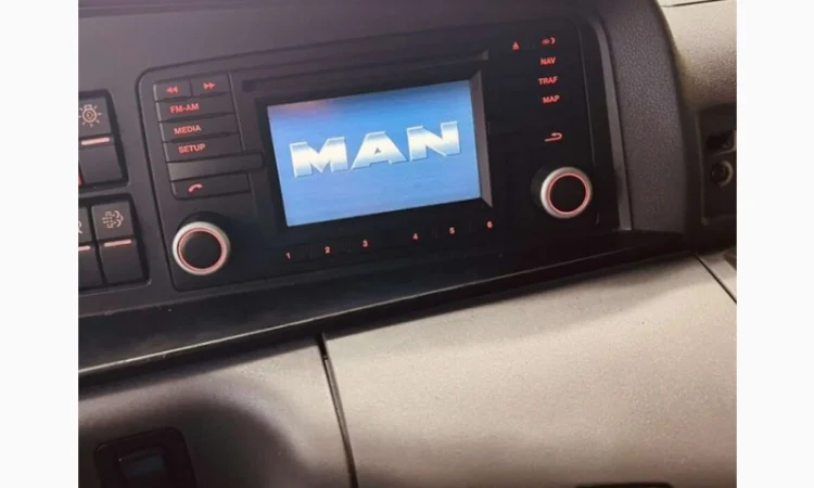 Сідельний тягач MAN TGX 26.440 Свіжий 6х2 - фото № 16