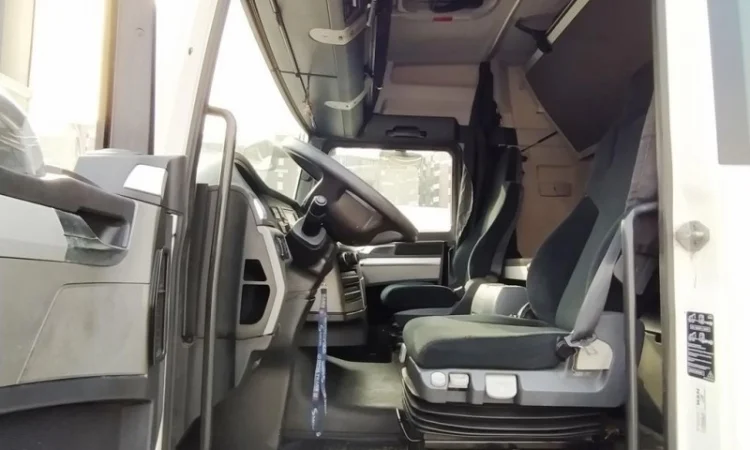 Грузовой автомобиль тягач man tgx 18.440 bls 4х2 евро 5 кабина xlx - фото № 10