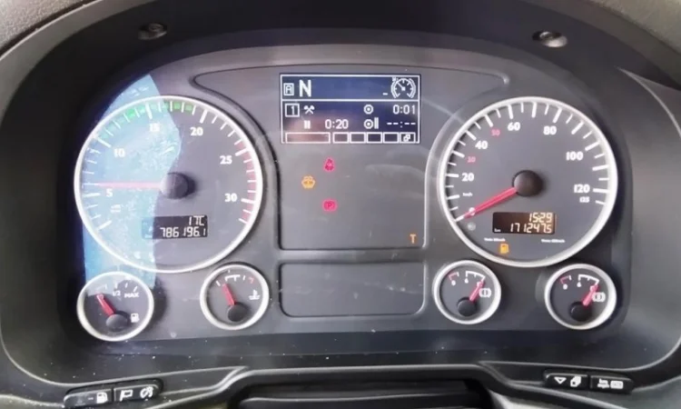 Грузовой автомобиль тягач man tgx 18.440 bls 4х2 евро 5 кабина xlx - фото № 11