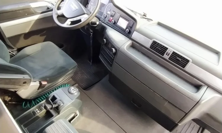 Грузовой автомобиль тягач man tgx 18.440 bls 4х2 евро 5 кабина xlx - фото № 7