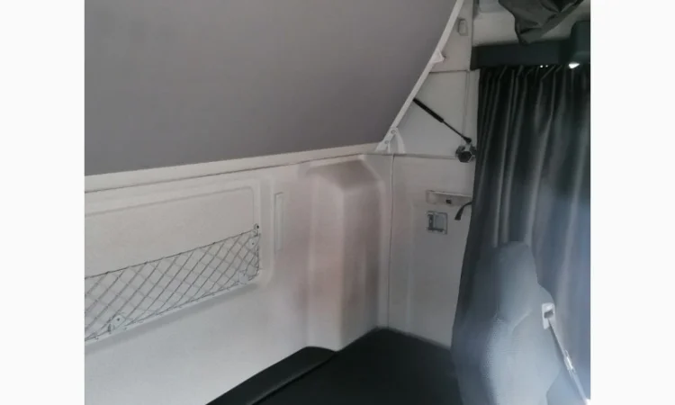 Грузовой автомобиль MAN TGX 18.440 4x2 сидельный тягач 2015 - фото № 9