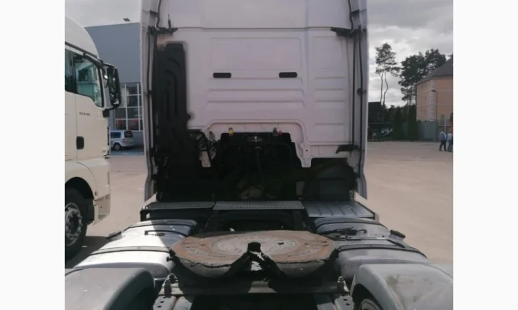 Грузовой автомобиль MAN TGX 18.440 4x2 сидельный тягач 2015 - фото № 5