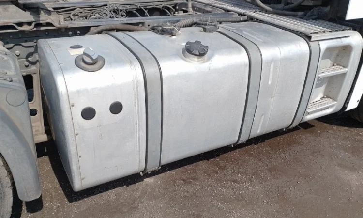 Man TGX 18.440 2010 4x2 - фото № 10