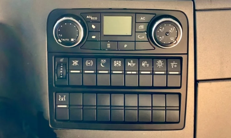 Euro 6 тягач MAN TGX 18.440 - 2012 рік - фото № 8