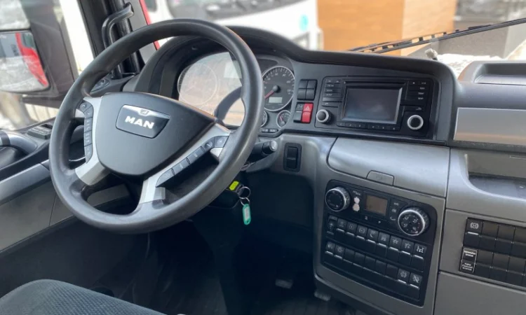 EURO 6 тягач MAN TGX 18.440 - 2015 рік - фото № 4