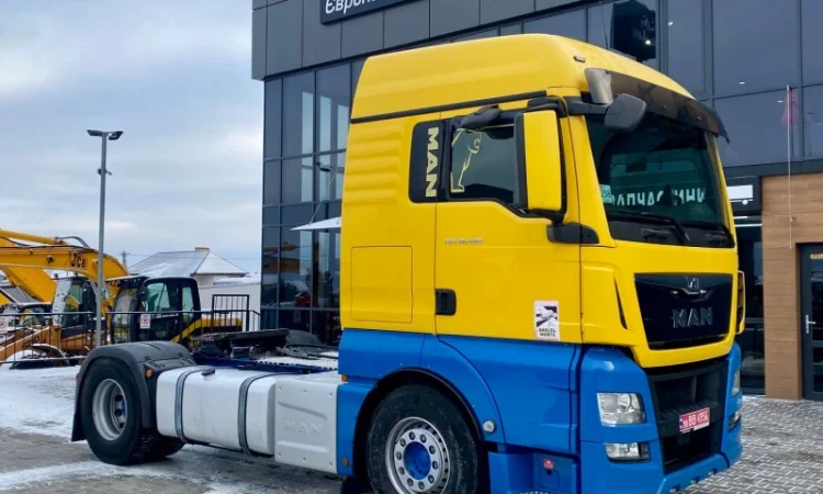 EURO 6 тягач з гідравлікою - MAN TGX 18.480 -2015 рік - фото № 3