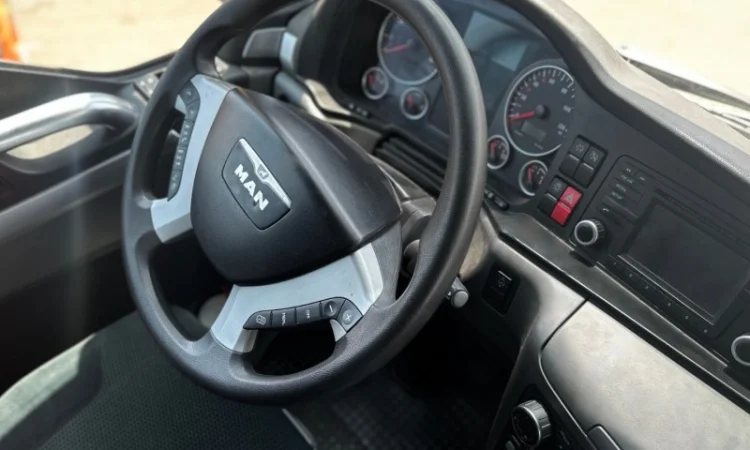 EURO 6 тягач з гідравлікою - MAN TGX 18.480 -2015 рік - фото № 6