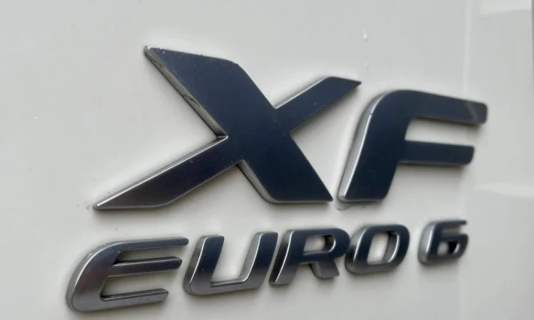 Euro 6 тягач Daf XF 106 FT - 2015 рік - фото № 12