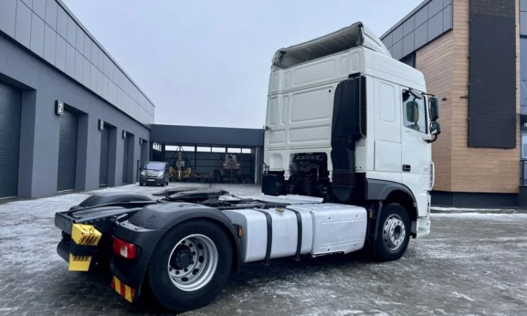 Euro 6 тягач Daf XF 106 FT - 2015 рік - фото № 18