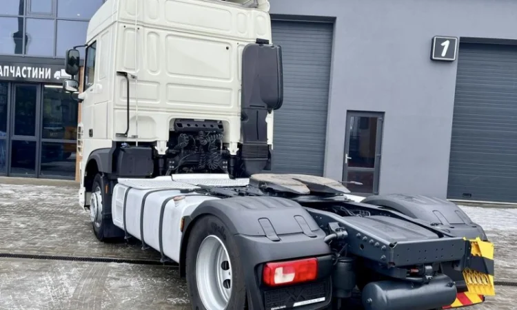 Euro 6 тягач Daf XF 106 FT - 2015 рік - фото № 16