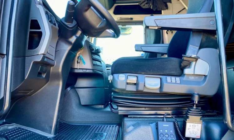 EURO 6 тягач MAN TGX 18.480 - 2014 рік - фото № 12