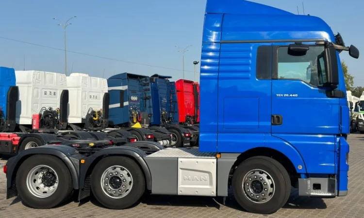 EURO 6 тягач MAN TGX 26.440 - фото № 17