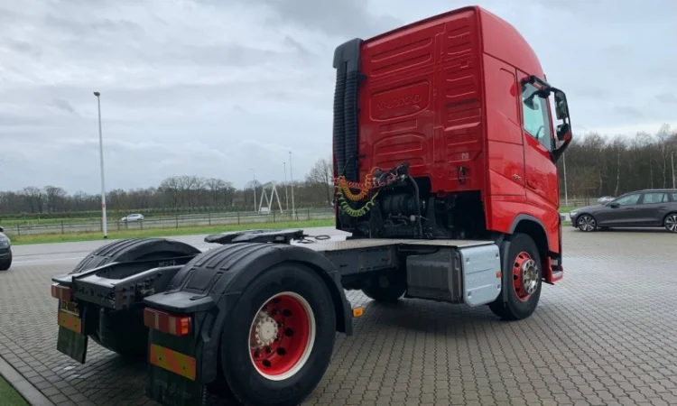 EURO 6 тягач VOLVO FH 420 - 2016 рік - фото № 4