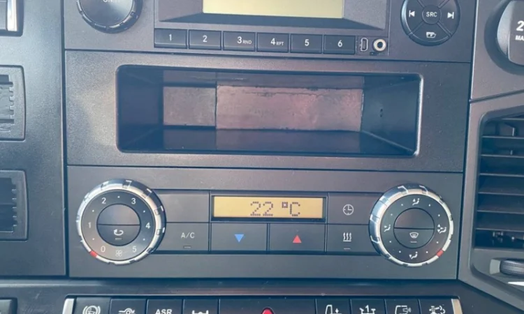 Тягач mercedes-benz actros - 2014 рік - фото № 5